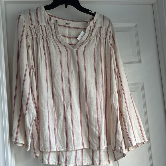 Splendid Ruched V-neck Long sleeves pullover - Picture 7 of 7